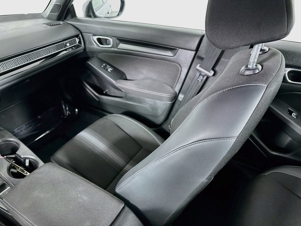 Used 2023 Honda Civic Sport image 22