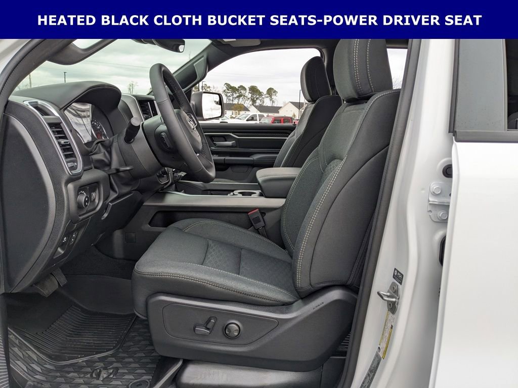 New 2026 RAM 1500 4x4 Crew Cab image 4