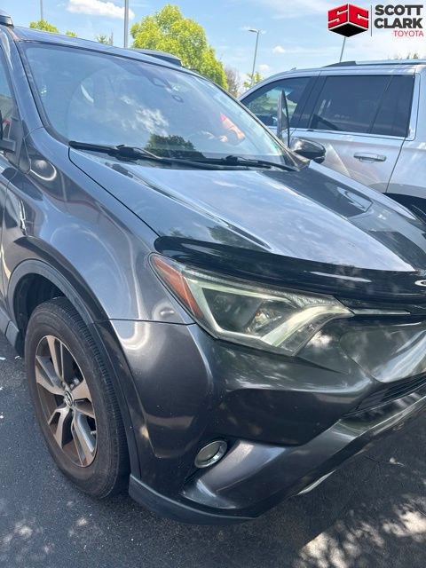 Used 2017 Toyota RAV4 XLE FWD image 8