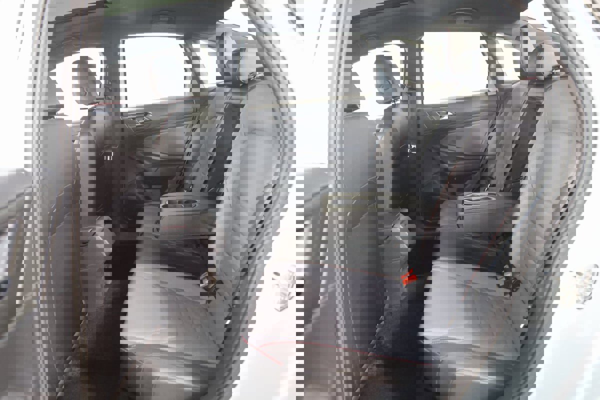 Used 2025 Volkswagen Jetta GLI Autobahn image 47