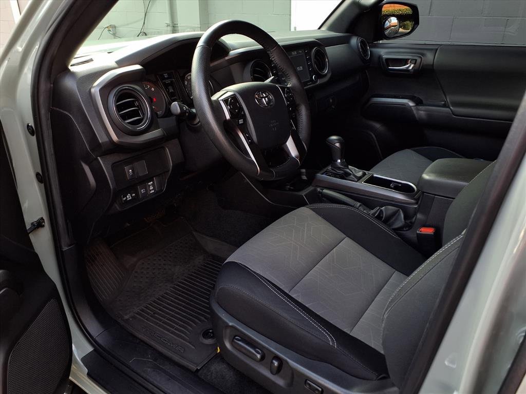 Certified 2023 Toyota Tacoma TRD Off-Road image 16