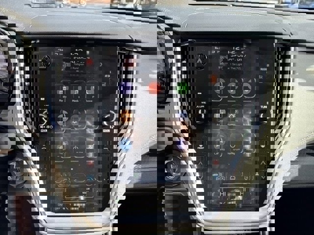 New 2025 Subaru Outback Premium image 24