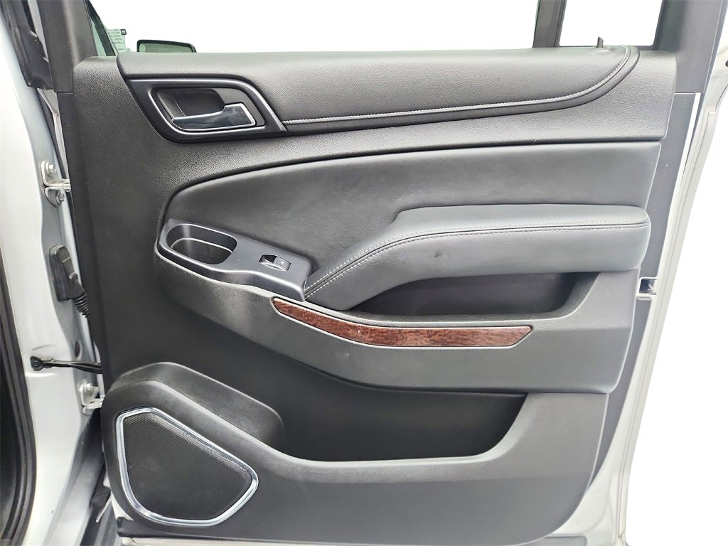 Used 2017 GMC Yukon XL SLT image 28