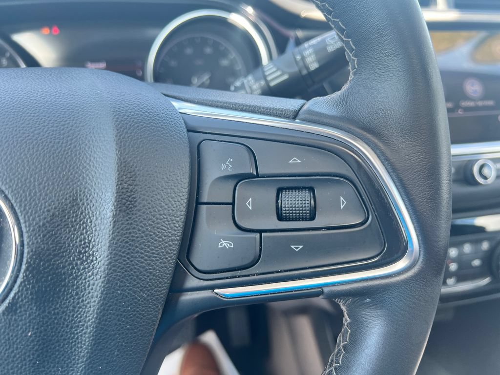 Used 2020 Buick Encore GX Preferred w/ Sport Touring Package FWD image 19