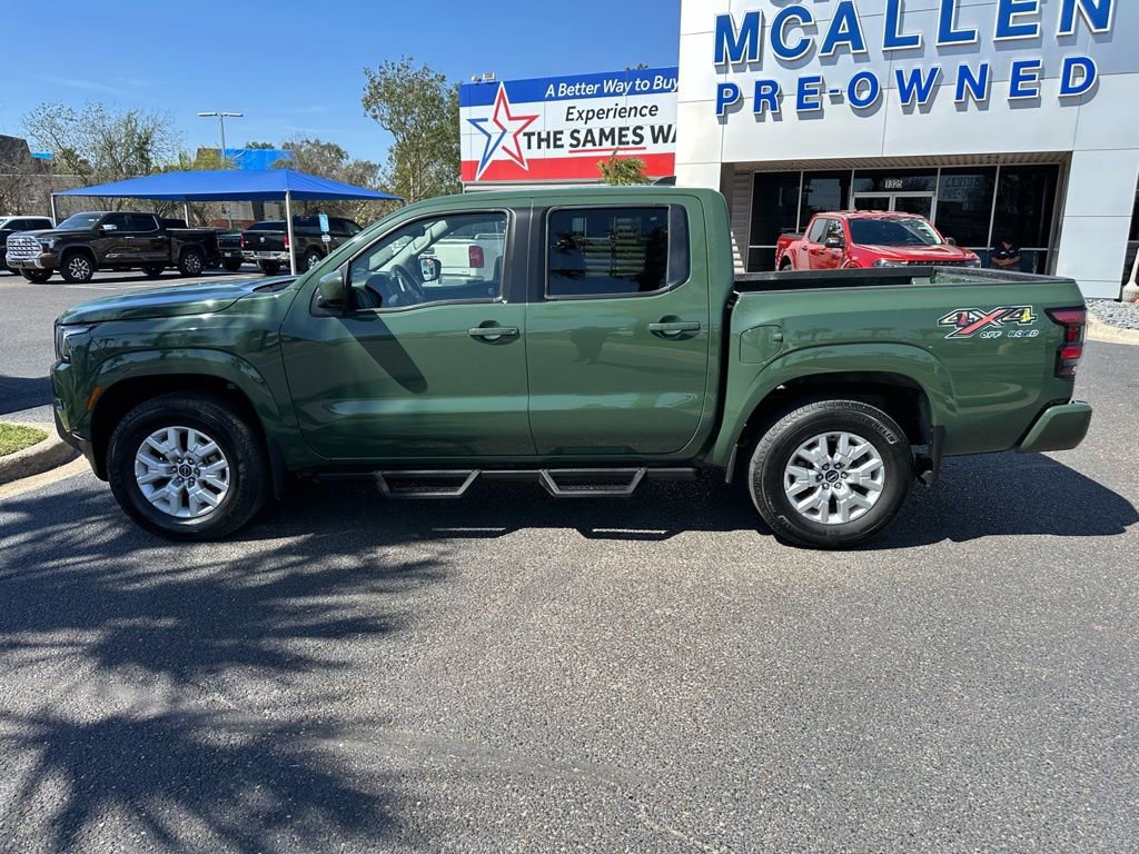 Used 2023 Nissan Frontier SV w/ Technology Package image 2