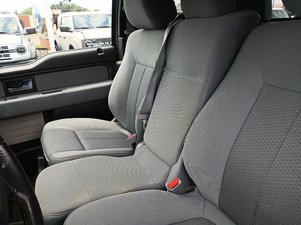 Used 2013 Ford F150 XLT w/ Mid Equipment Group RWD image 26