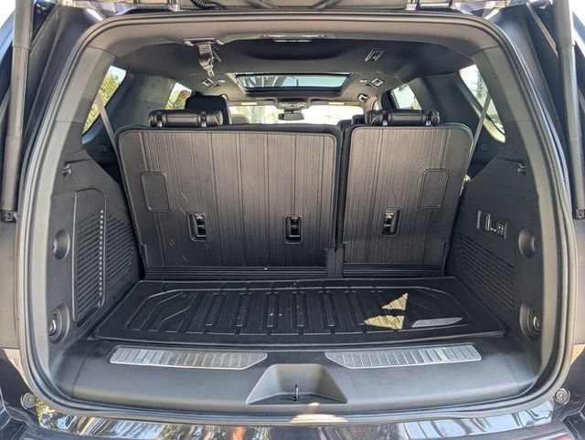 Used 2023 GMC Yukon AT4 w/ Max Trailering Package image 13