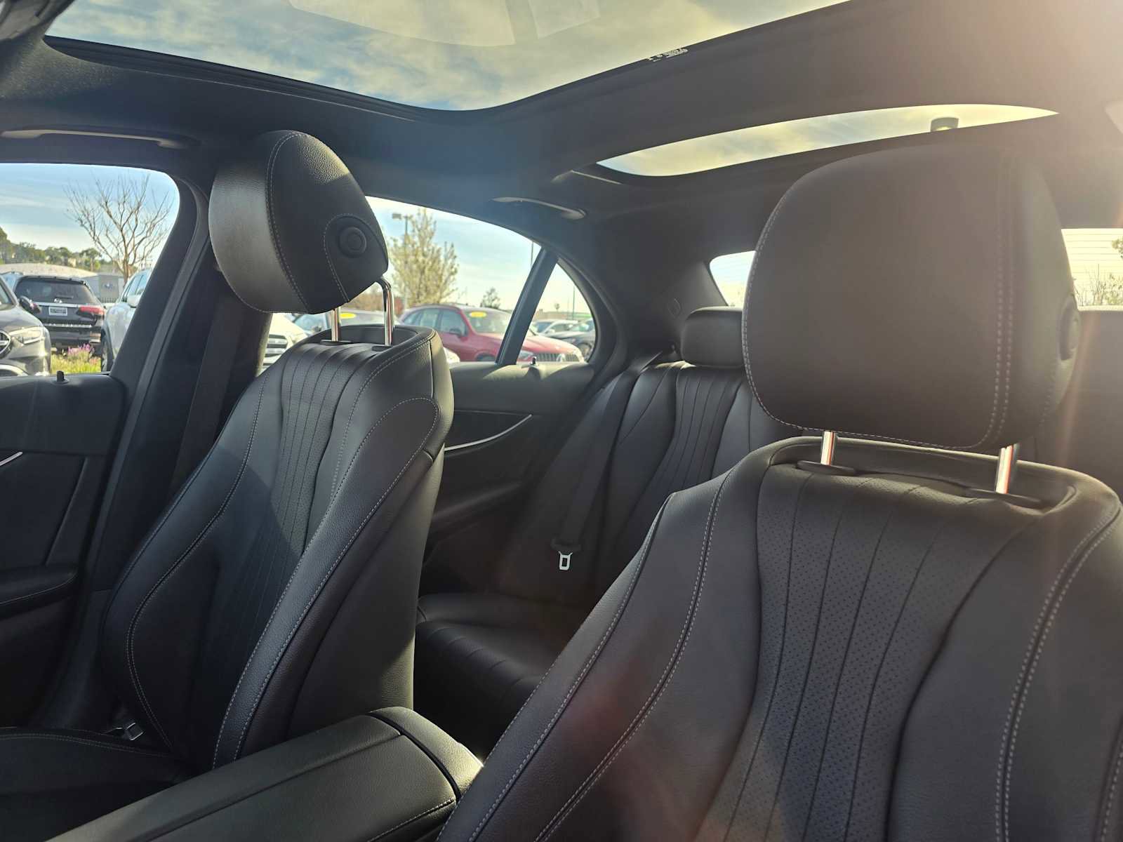 Used 2023 Mercedes-Benz E 450 4MATIC Sedan image 23