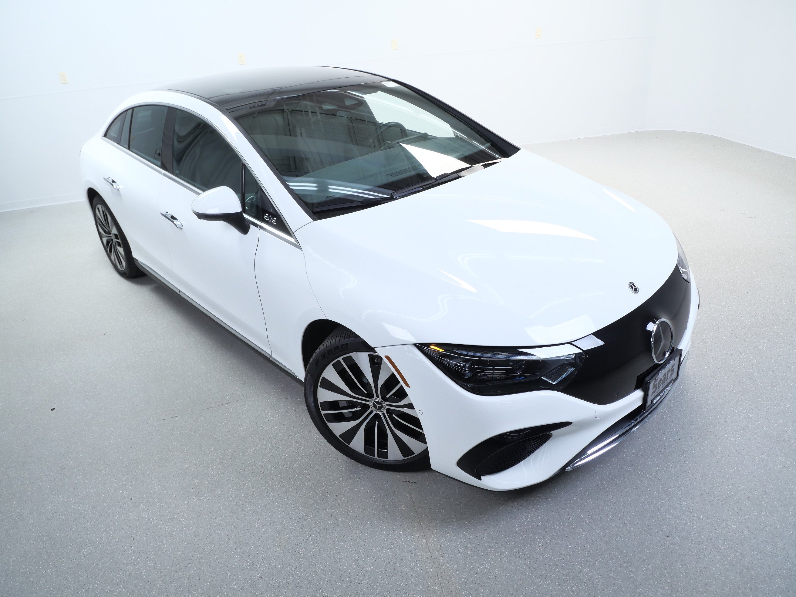Certified 2023 Mercedes-Benz EQE 350+ 4MATIC Sedan image 4