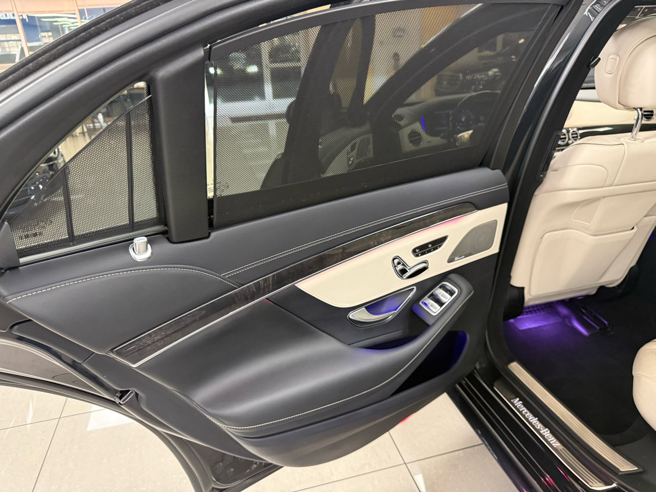 Used 2018 Mercedes-Benz S 560 S560 4MATIC image 11