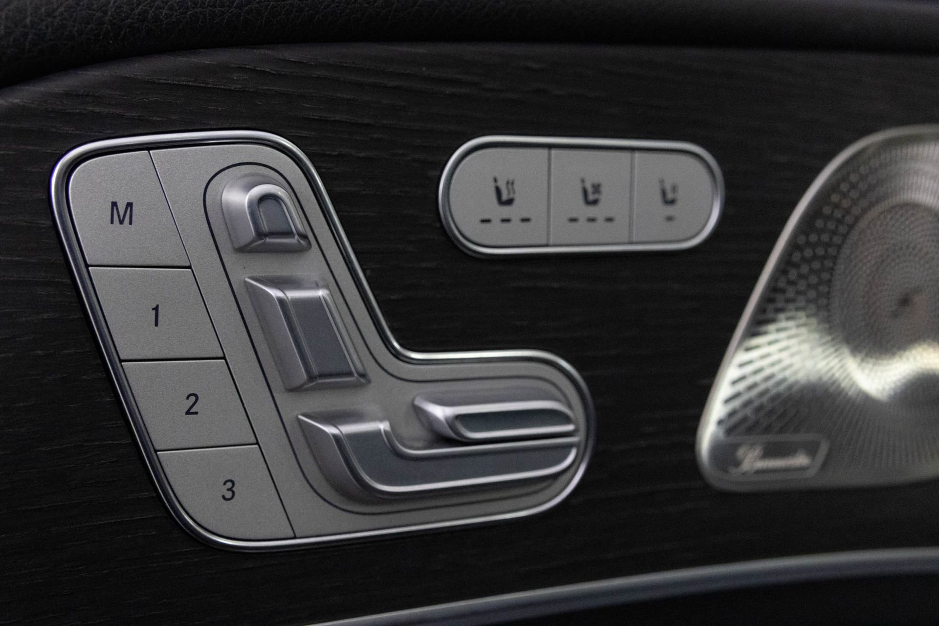 Used 2022 Mercedes-Benz GLS 450 4MATIC image 18