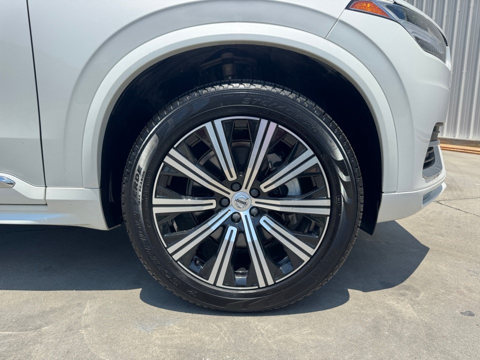 Certified 2025 Volvo XC90 B5 Core AWD/4WD image 25