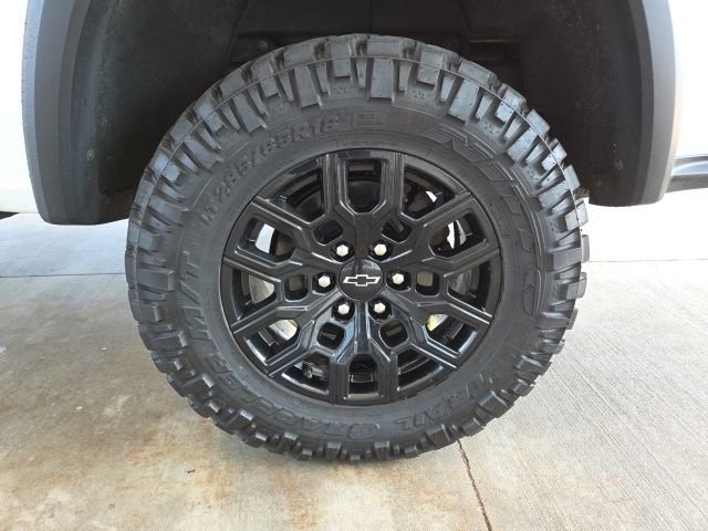 Used 2024 Chevrolet Colorado Trail Boss w/ Technology Package AWD/4WD image 66