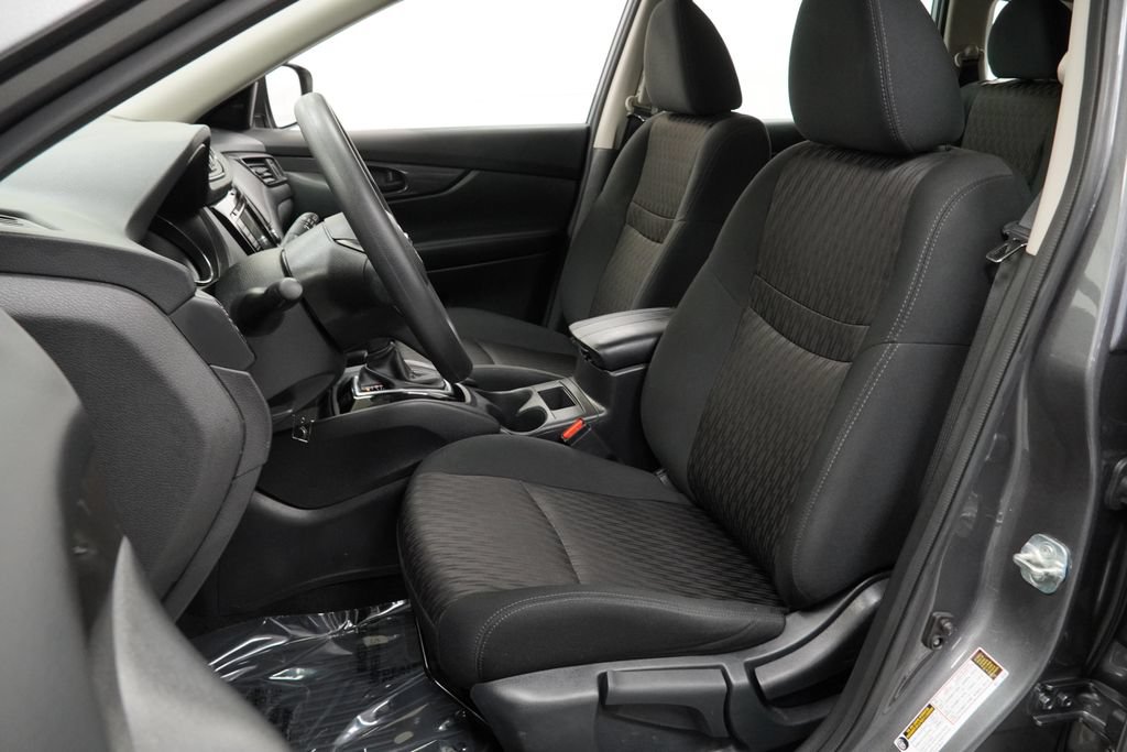 Used 2020 Nissan Rogue S AWD/4WD image 16