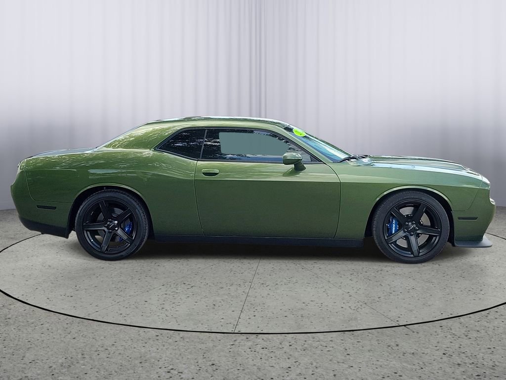 Used 2022 Dodge Challenger SRT Hellcat RWD image 3