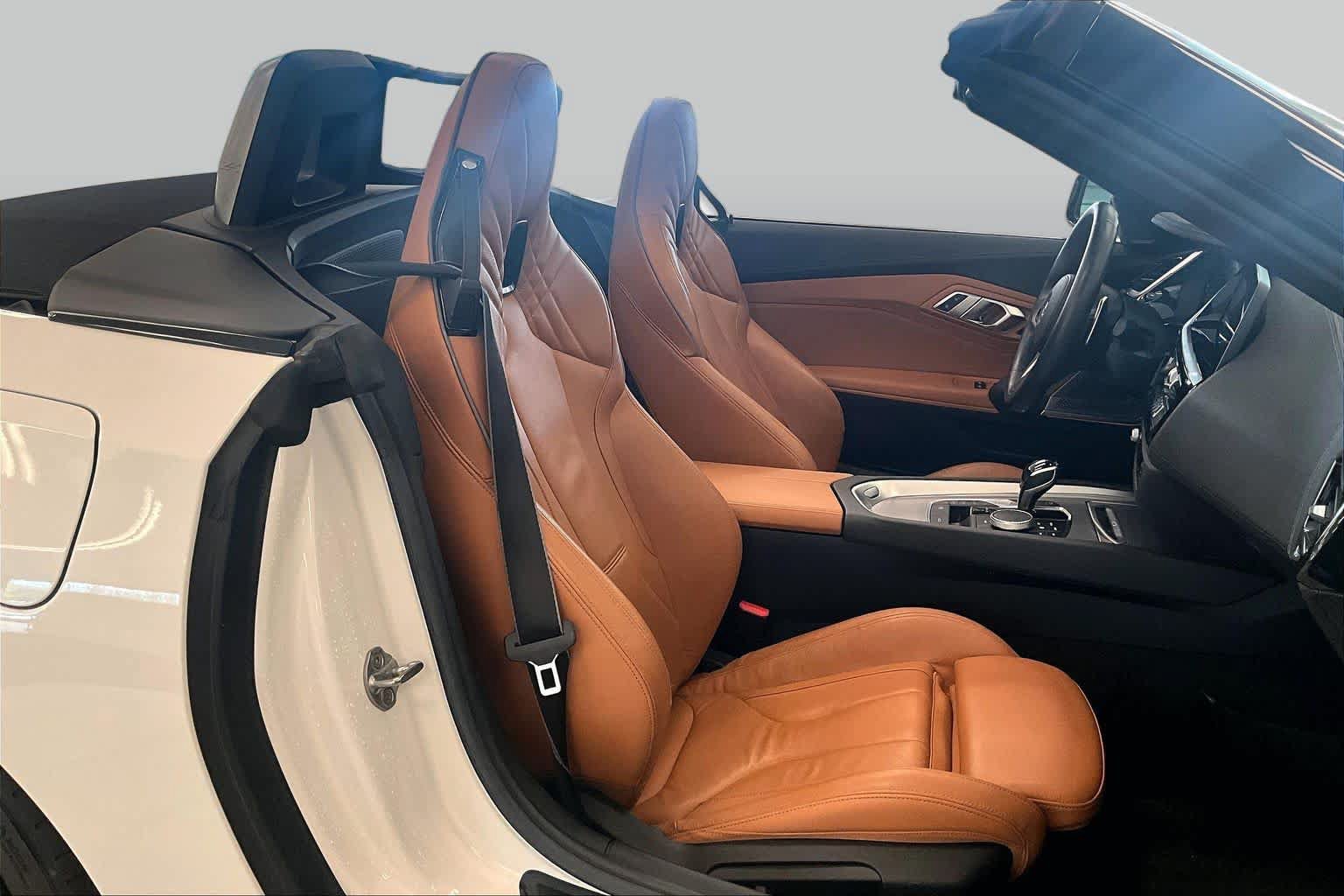 Used 2020 BMW Z4 M40i w/ Executive Package RWD image 8