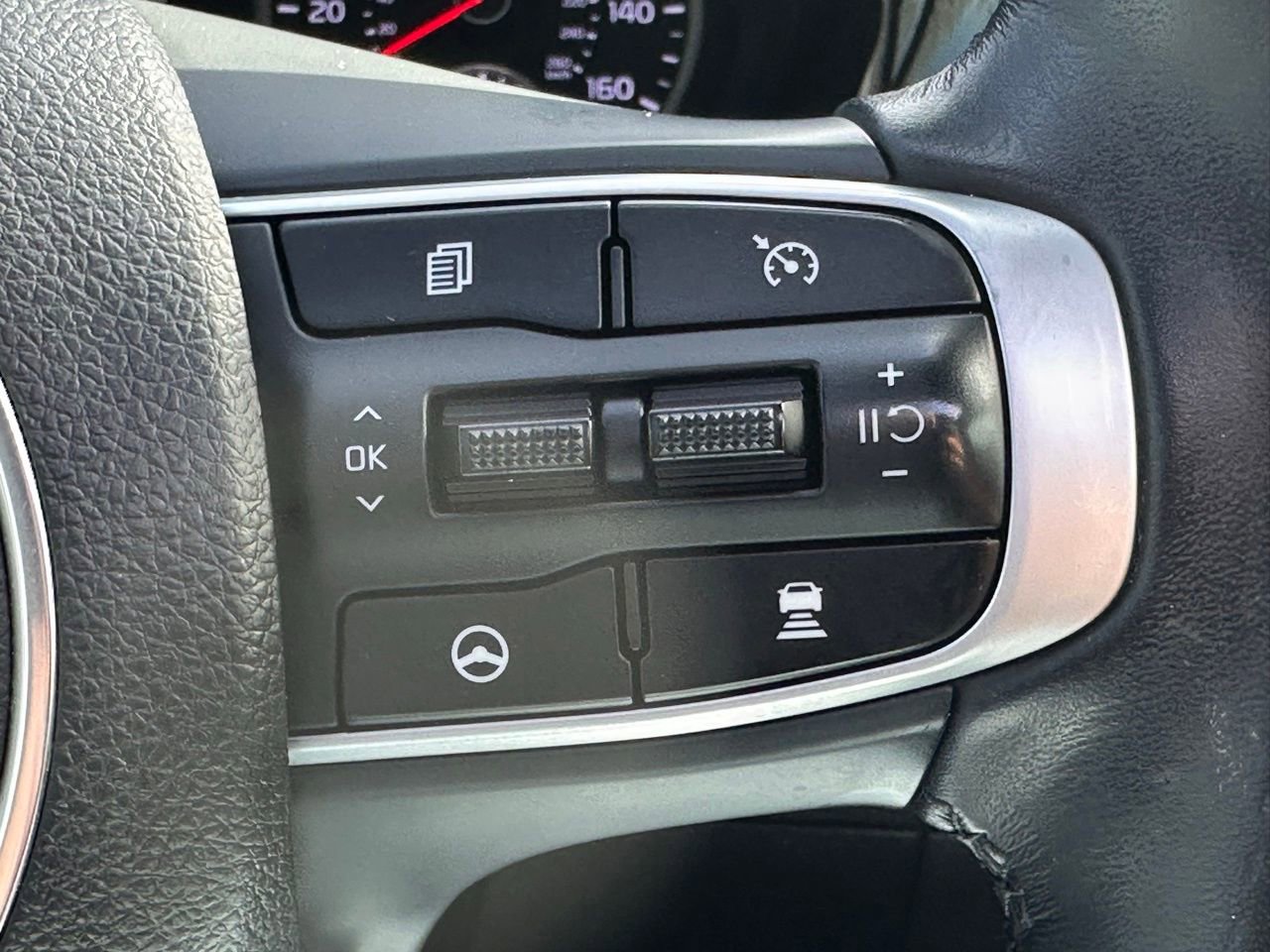 Used 2023 Kia K5 GT-Line image 26