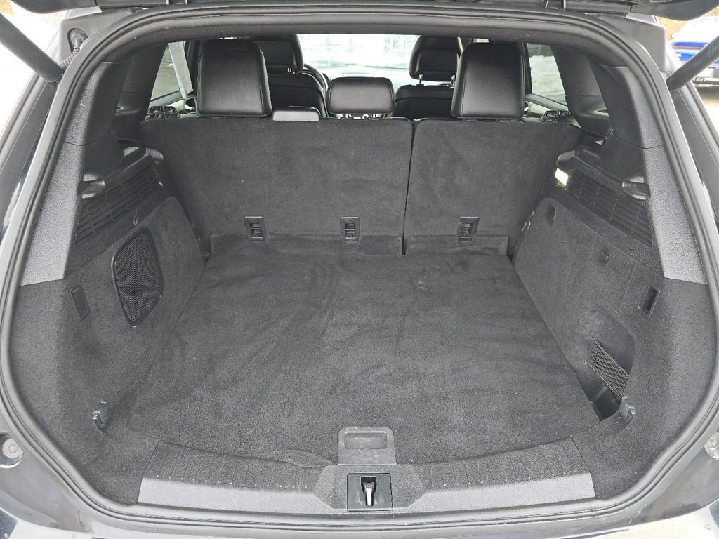 Used 2018 Lincoln MKC Premiere image 16