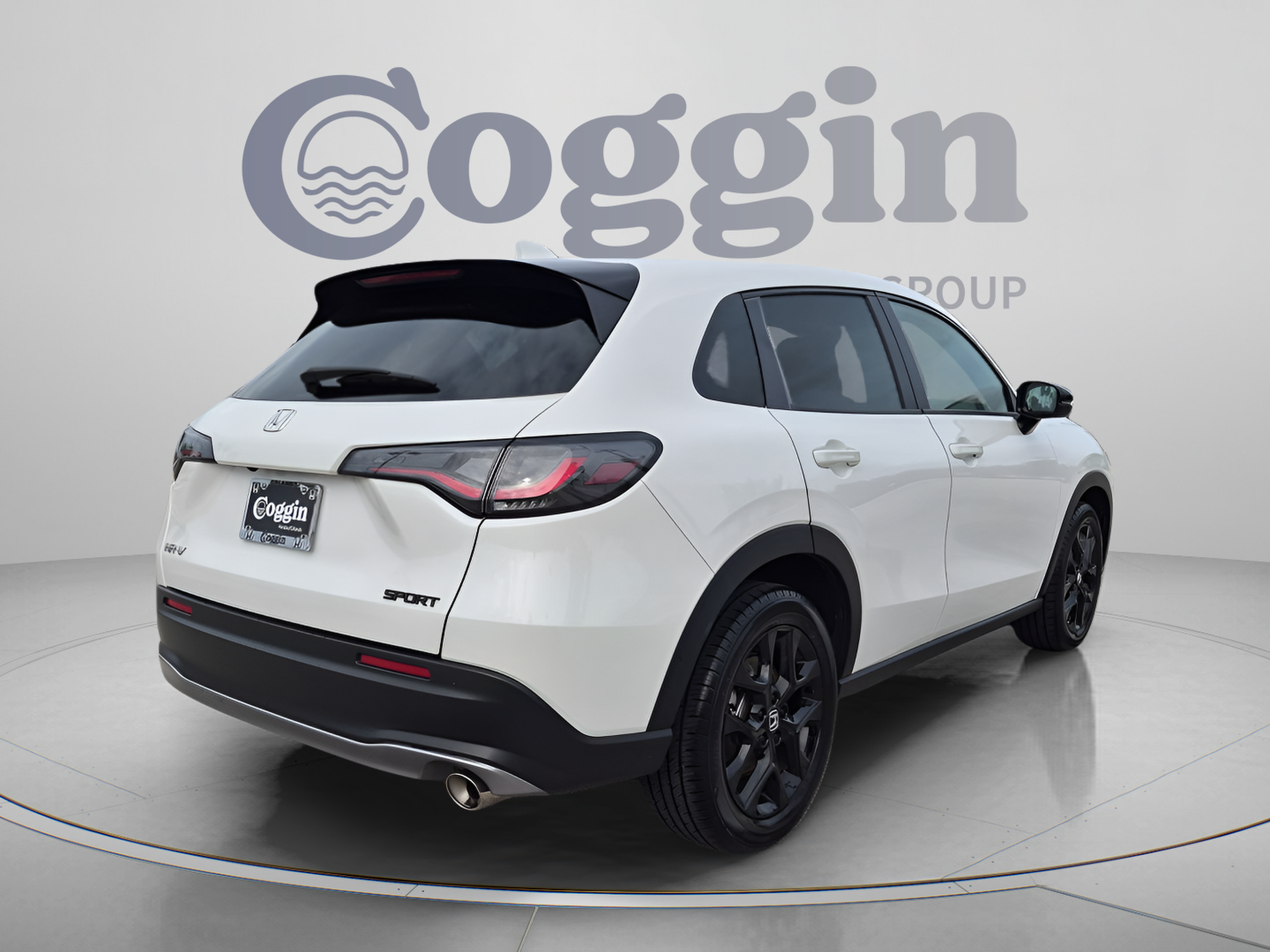 Certified 2025 Honda HR-V Sport image 6