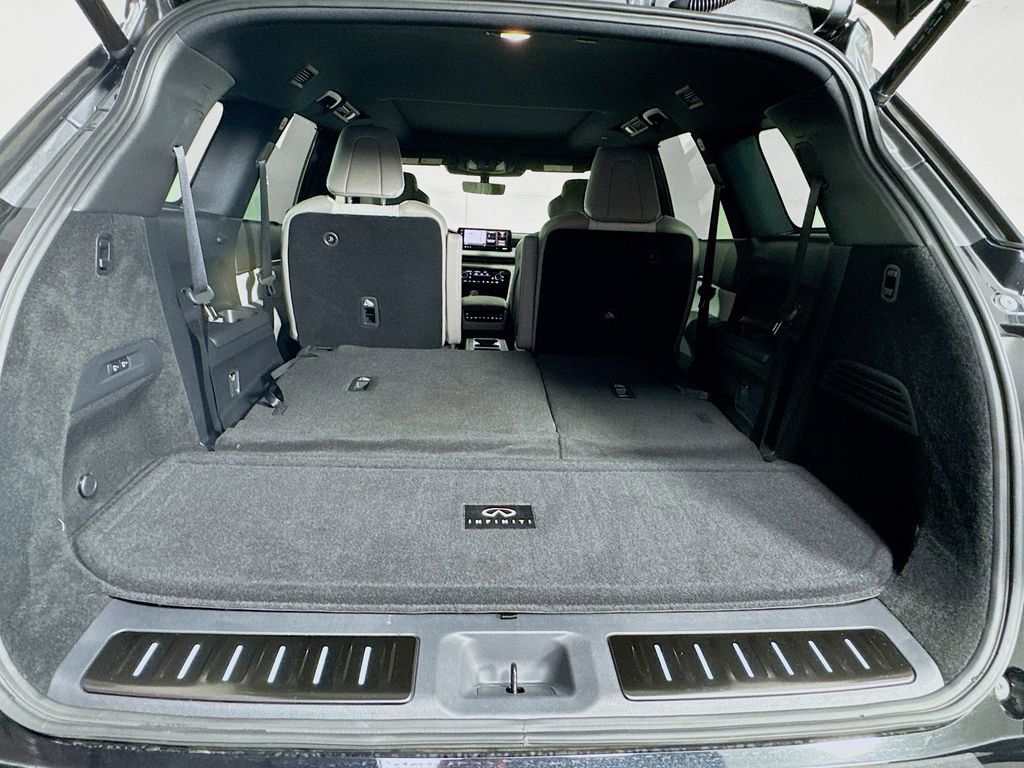 Certified 2026 INFINITI QX60 Autograph w/ Dark Cargo Package image 33