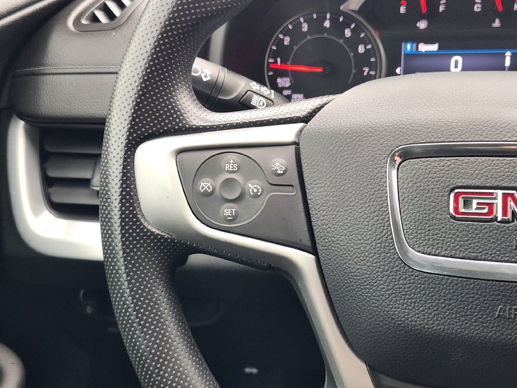 Used 2023 GMC Terrain SLE w/ Driver Convenience Package FWD image 26