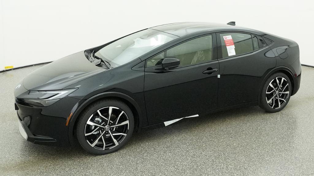 New 2026 Toyota Prius Plug-In Hybrid FWD image 5