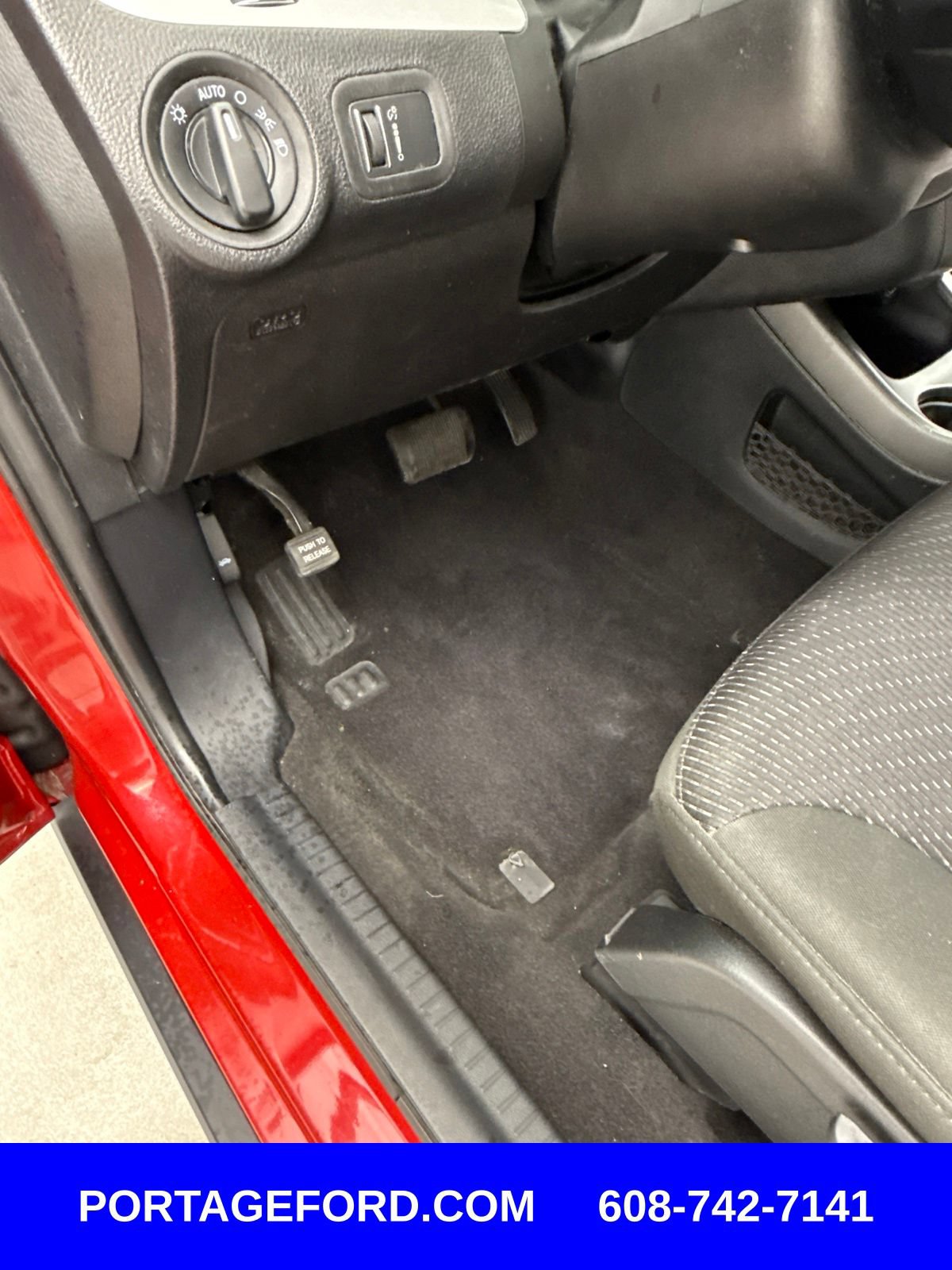 Used 2019 Dodge Journey SE FWD image 15