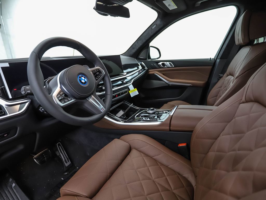 New 2026 BMW X5 xDrive50e image 10