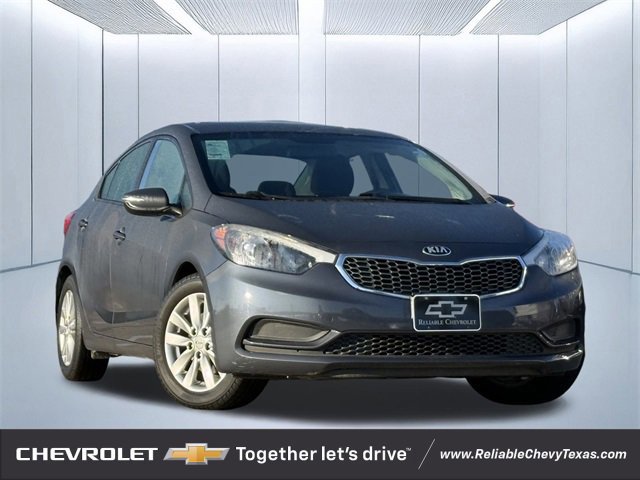 Used 2016 Kia Forte LX w/ LX Popular Plus Package image 1