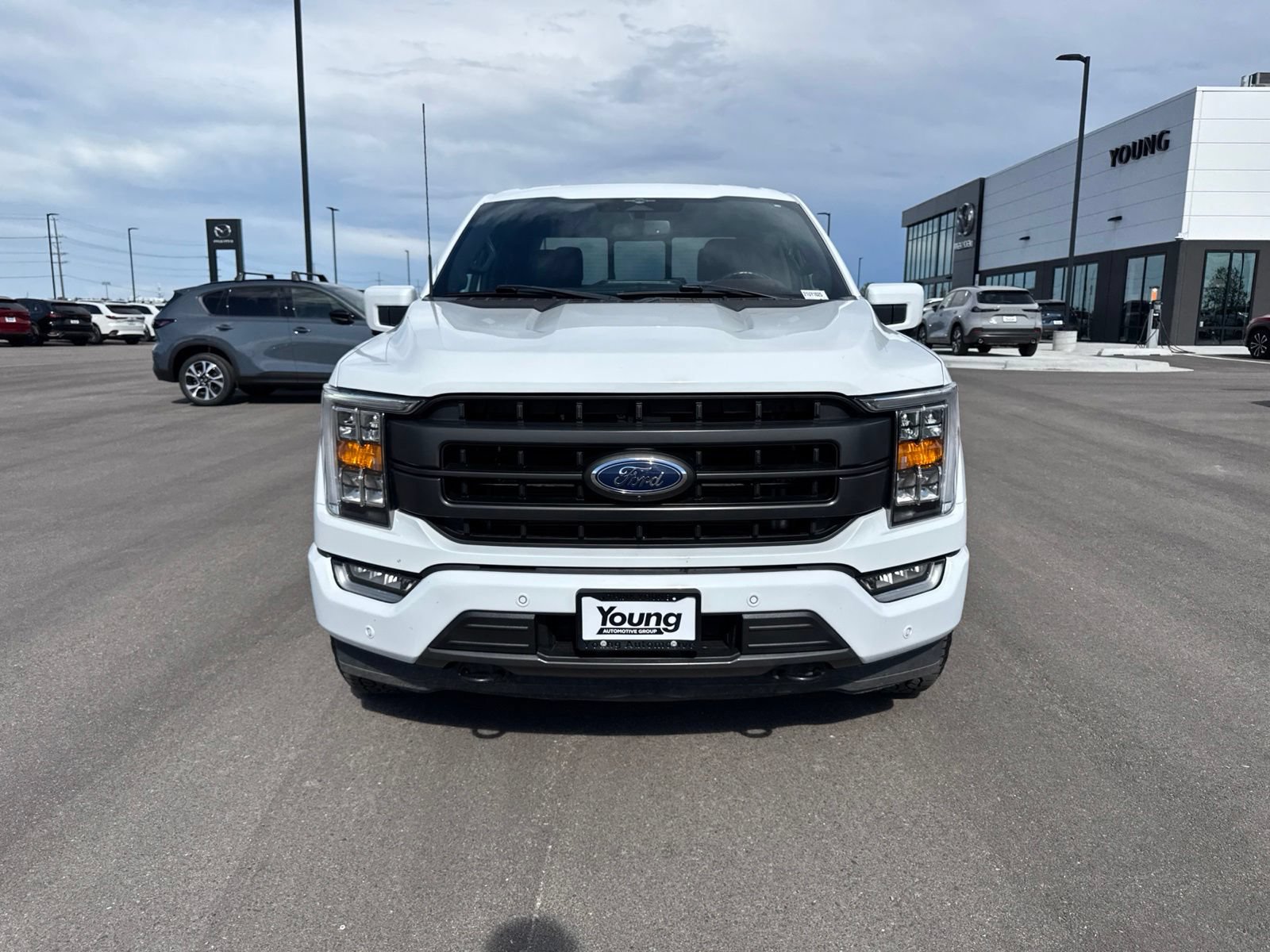 Used 2023 Ford F150 Lariat AWD/4WD image 2