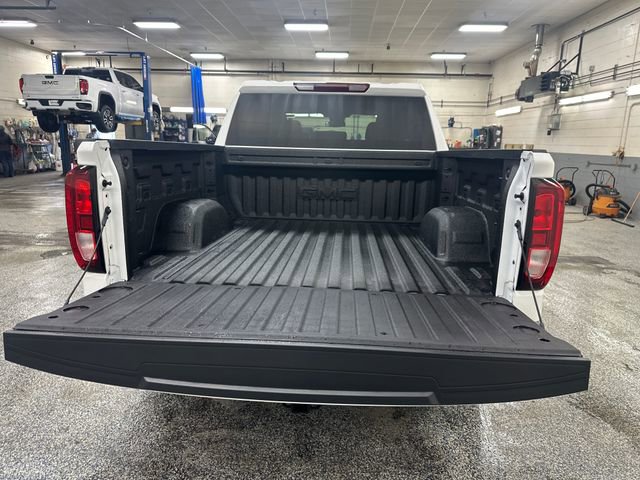 New 2026 GMC Sierra 1500 SLE image 25