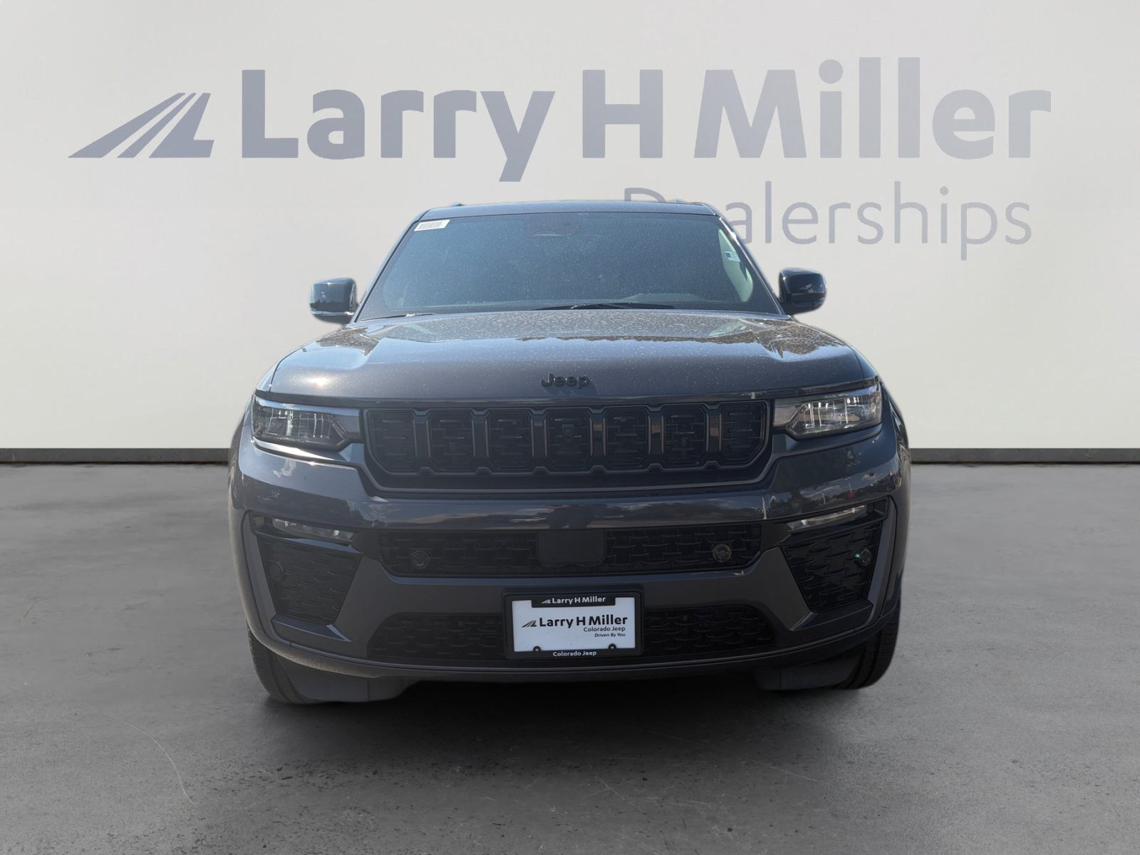 New 2026 Jeep Grand Cherokee Limited AWD/4WD image 8