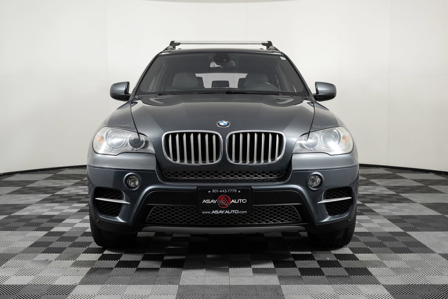 Used 2013 BMW X5 xDrive50i w/ Sport Activity Pkg AWD/4WD image 12
