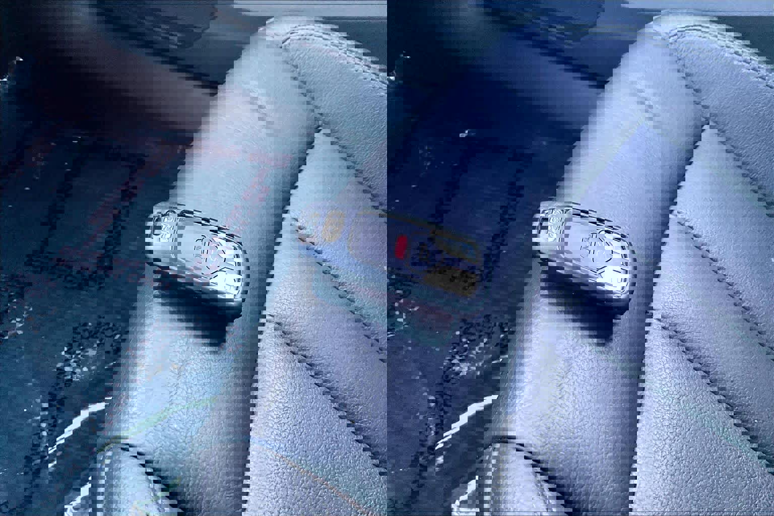 Used 2018 Audi A4 2.0T Premium image 14