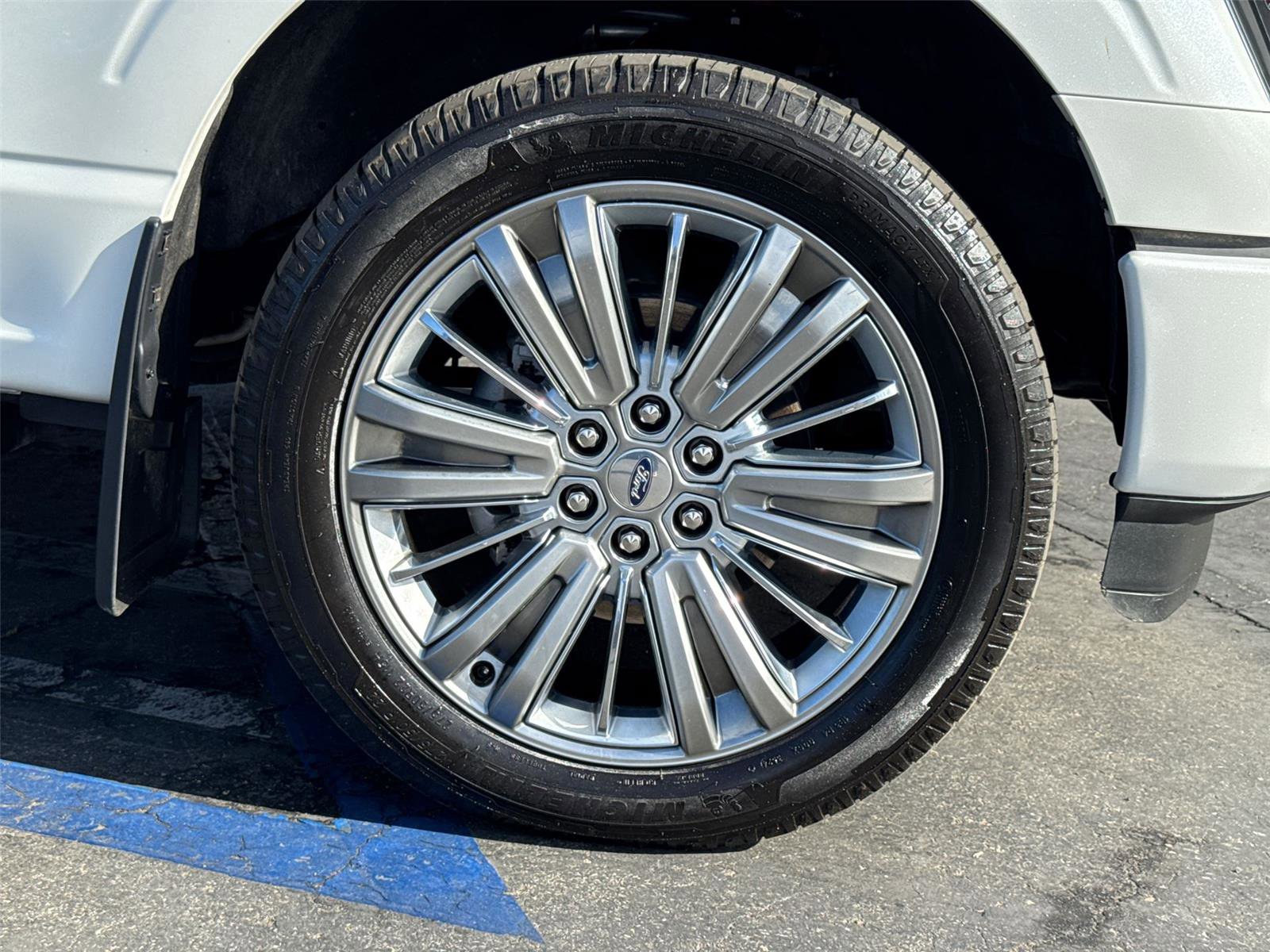 Used 2024 Ford F150 Platinum w/ Equipment Group 703A Plus AWD/4WD image 6