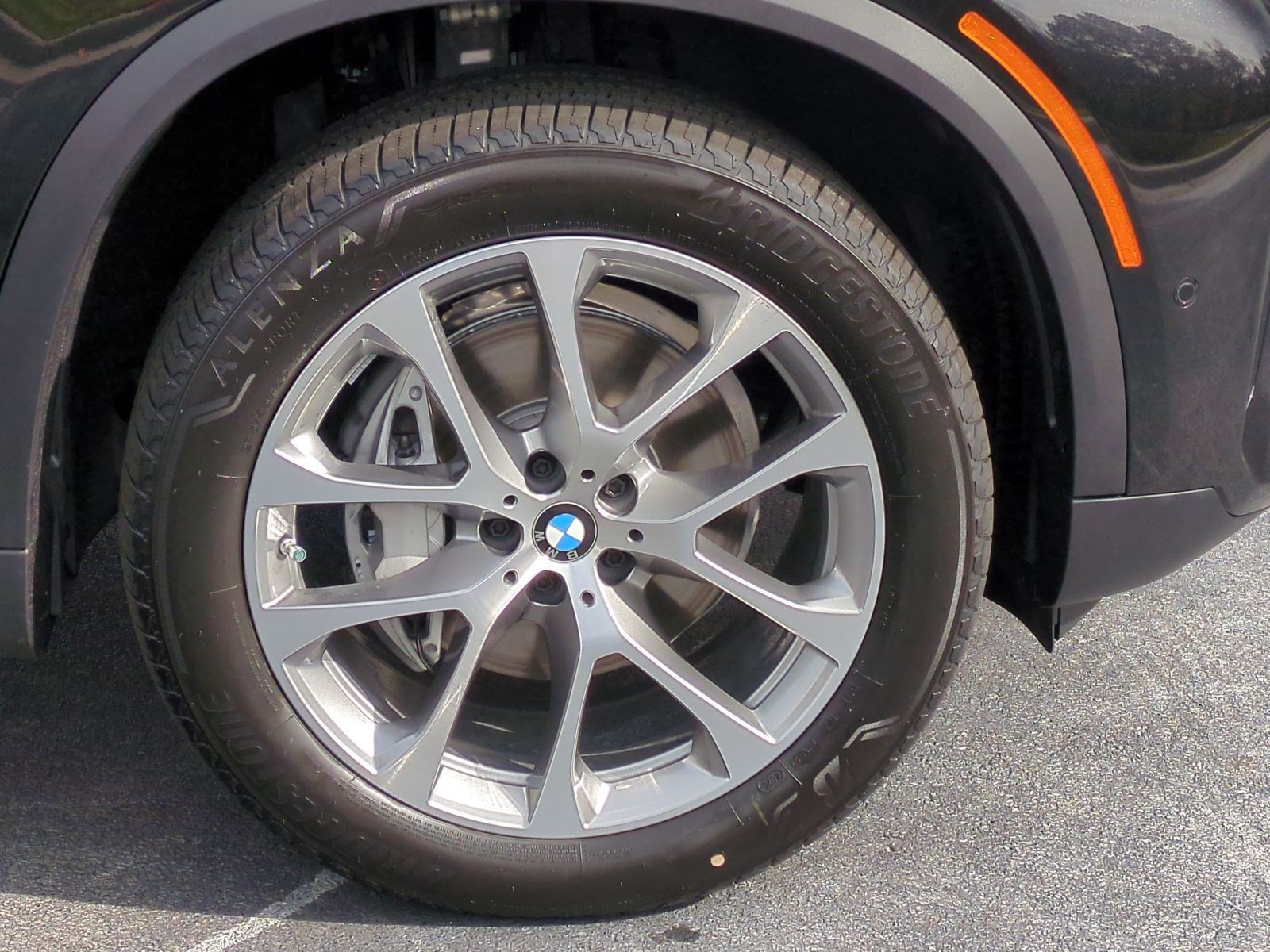 Used 2026 BMW X5 xDrive40i AWD/4WD image 13
