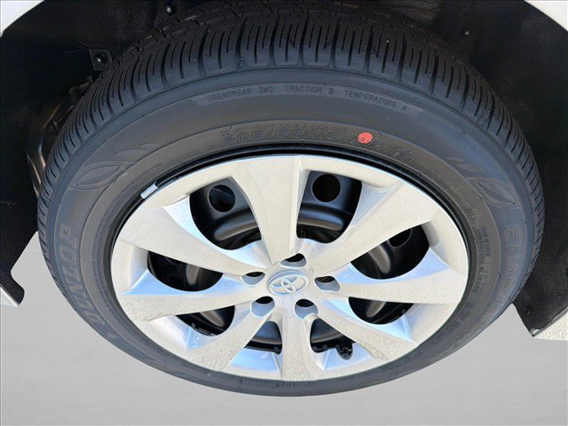New 2027 Toyota Corolla LE FWD image 17