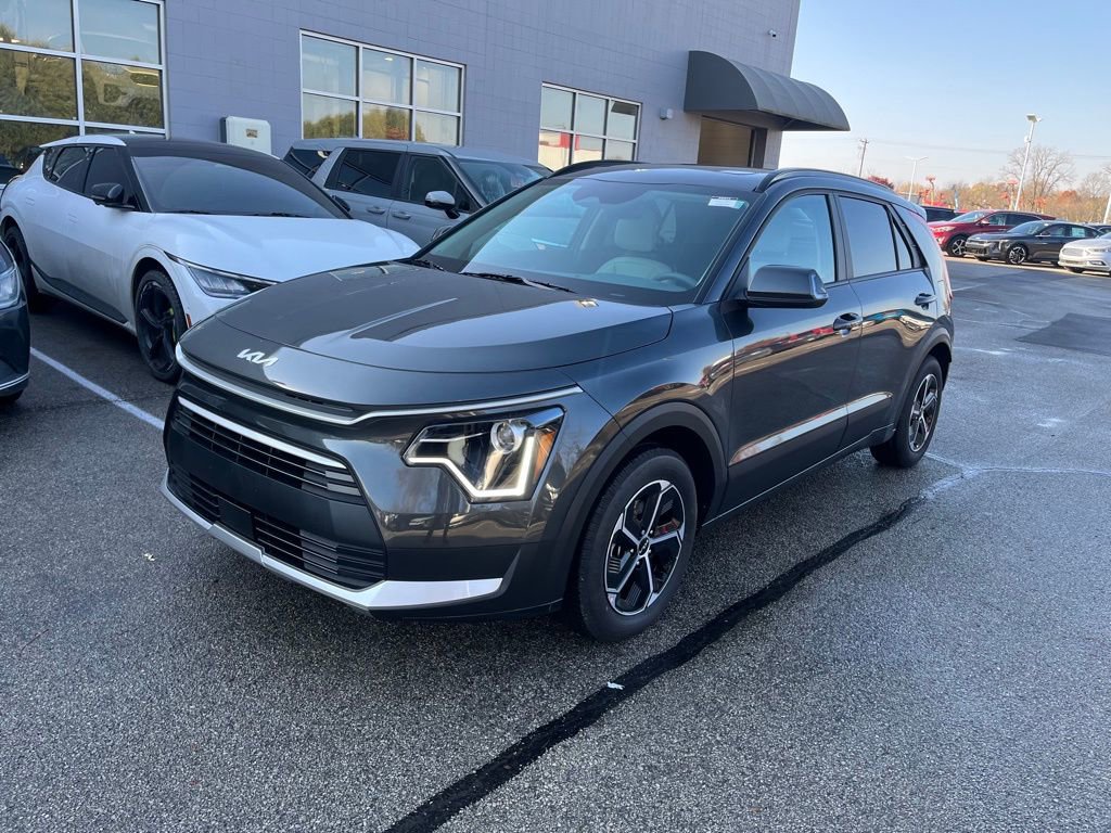 New 2026 Kia Niro EX w/ EX Premium Package image 3