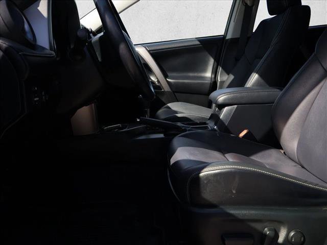 Used 2018 Toyota RAV4 Limited AWD/4WD image 26