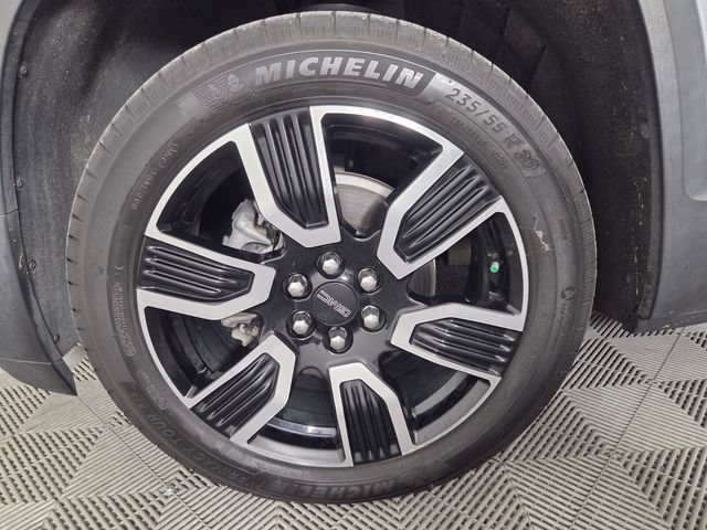 Used 2021 GMC Acadia SLT w/ Elevation Edition FWD image 8