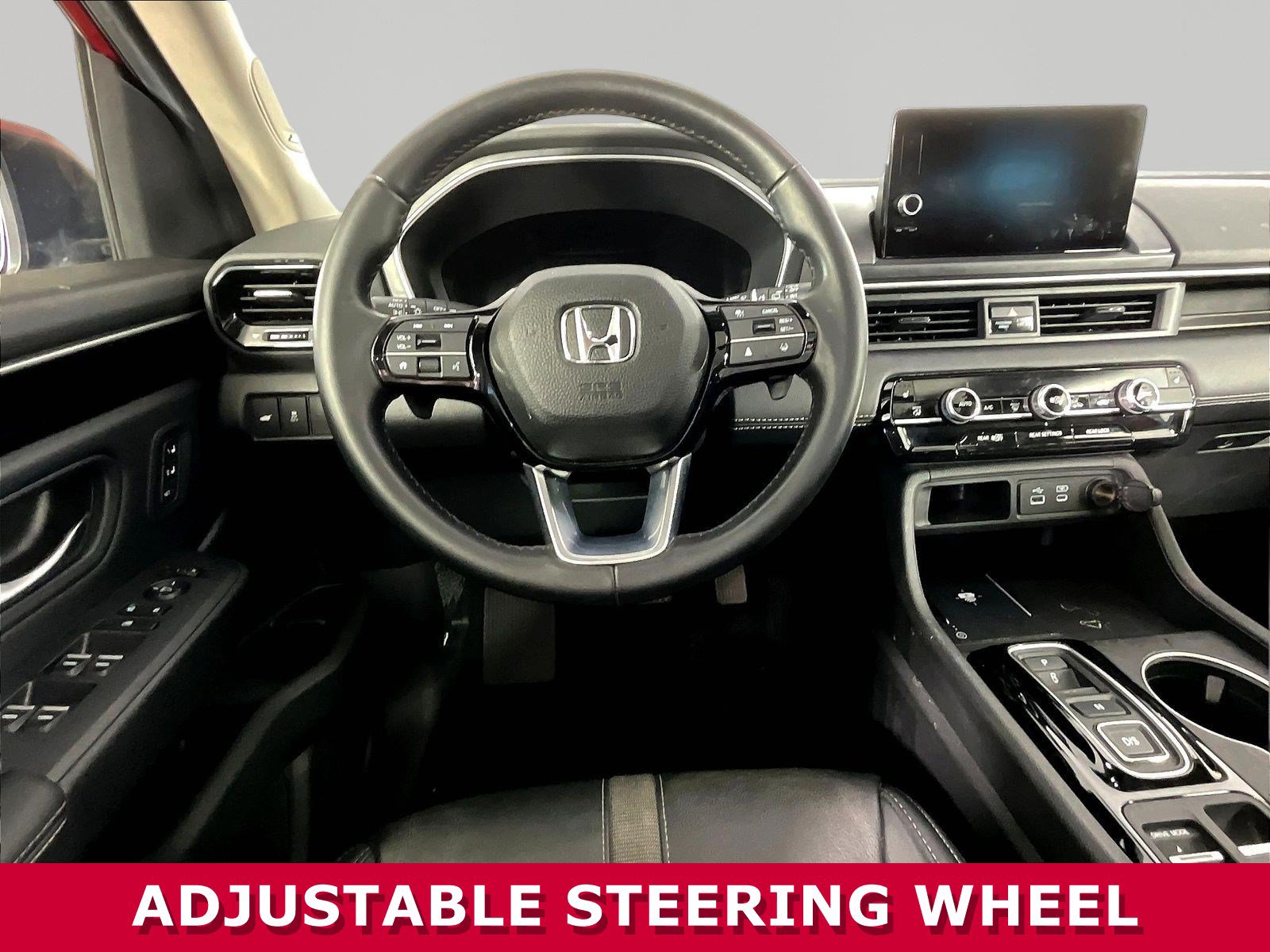 Used 2025 Honda Pilot Touring image 8