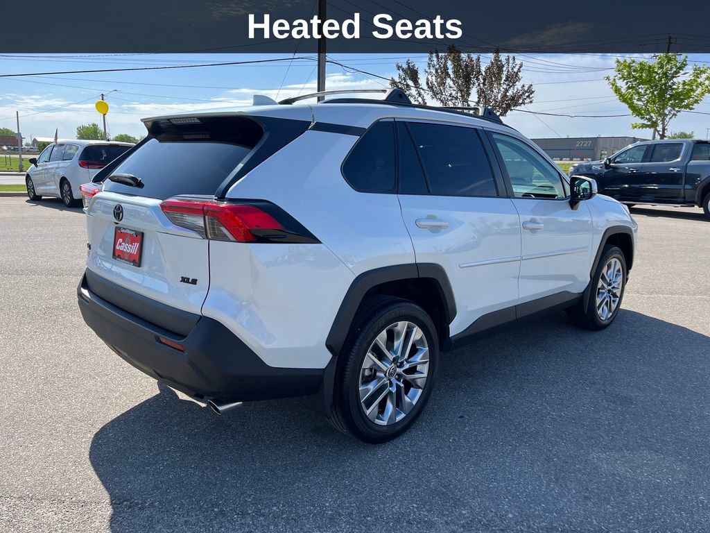 Used 2023 Toyota RAV4 XLE Premium FWD image 6