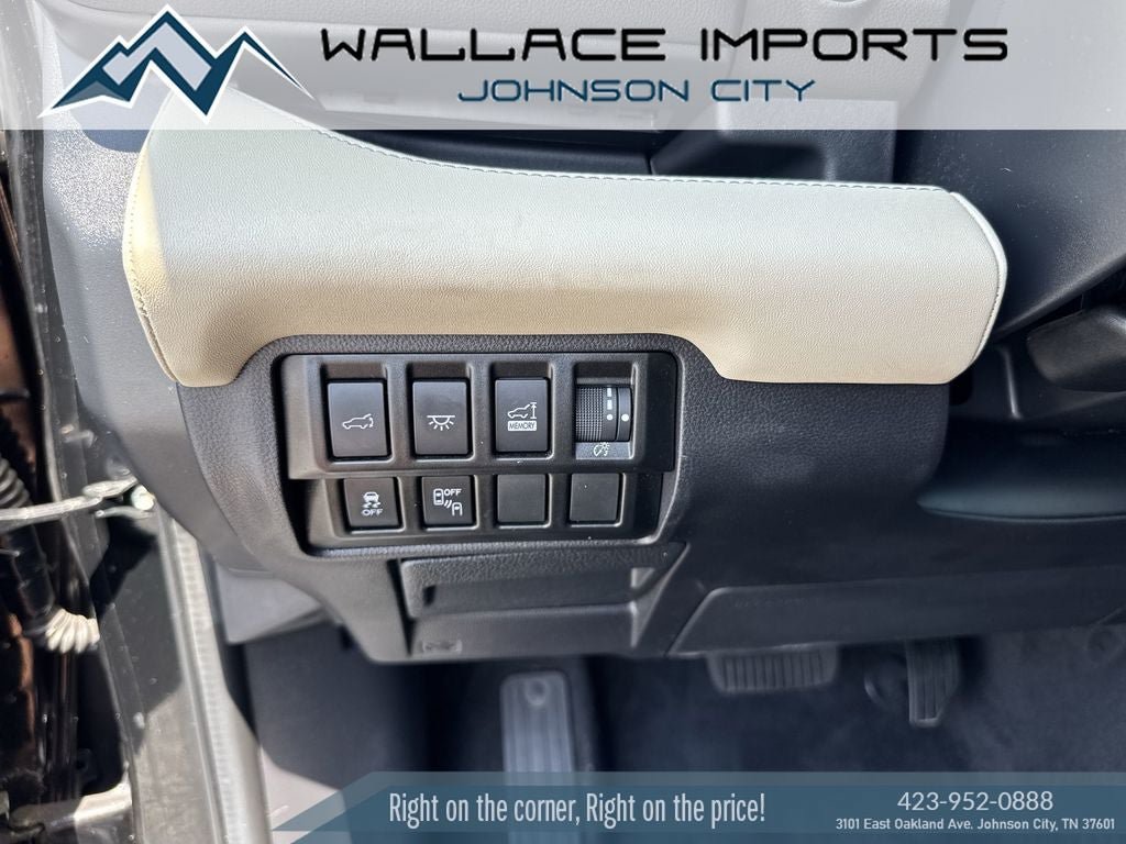 Used 2022 Subaru Ascent Limited AWD/4WD image 30
