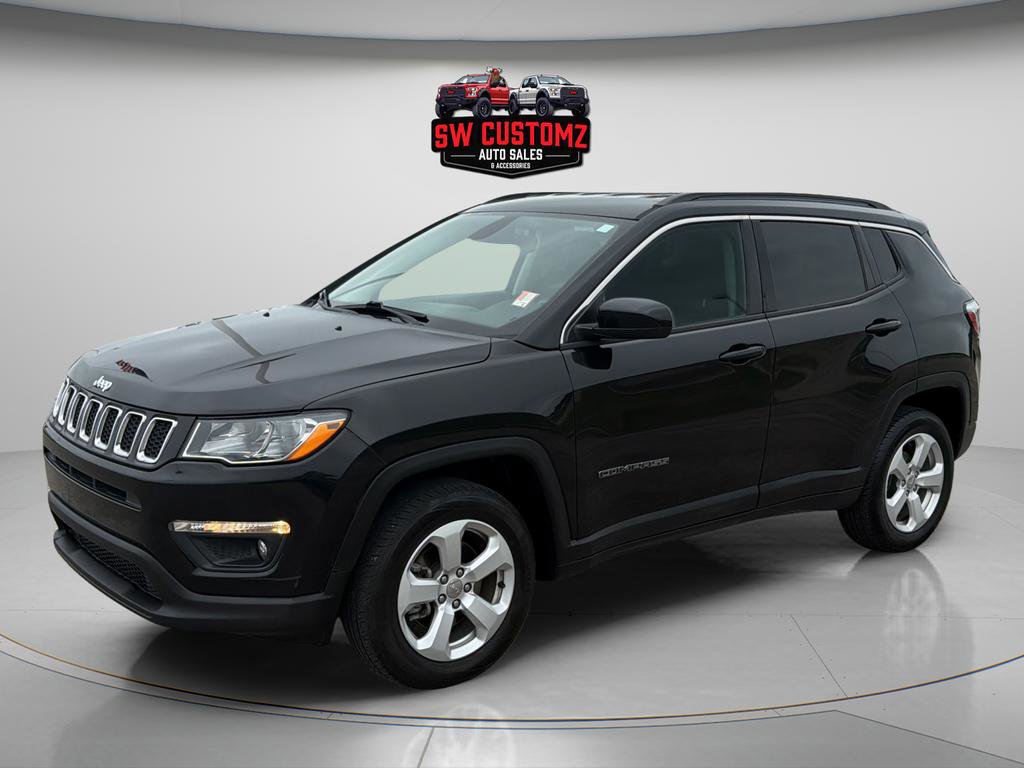 Used 2019 Jeep Compass Latitude image 3