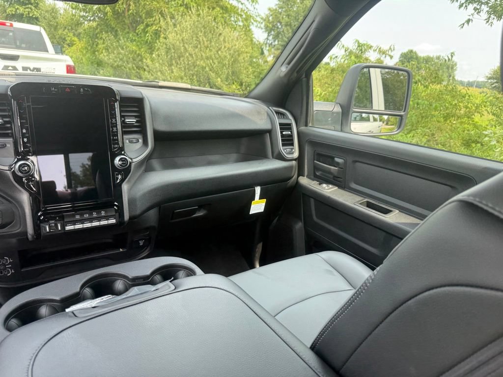 Used 2025 RAM 2500 Tradesman w/ Safety Group AWD/4WD image 39