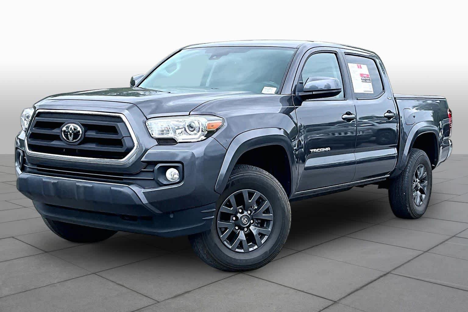 Used 2023 Toyota Tacoma SR5 AWD/4WD image 2