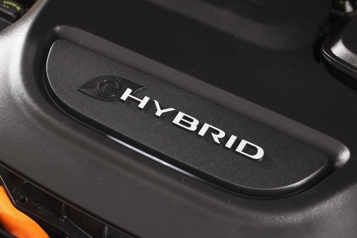 Used 2021 Chrysler Pacifica Touring-L w/ S Appearance Package FWD image 23