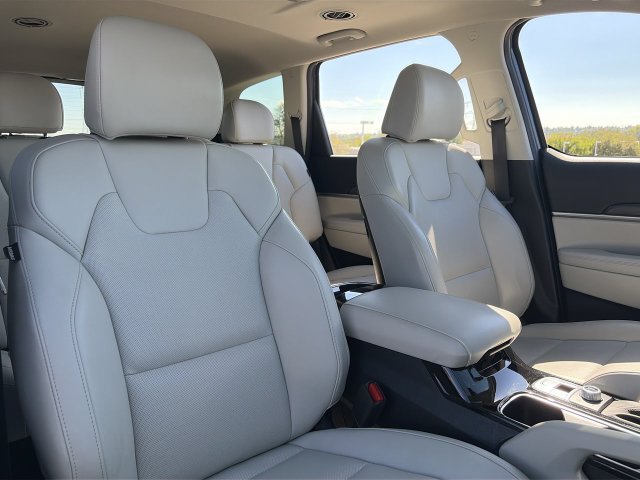 Used 2024 Kia Telluride S w/ S Sunroof Package AWD/4WD image 37
