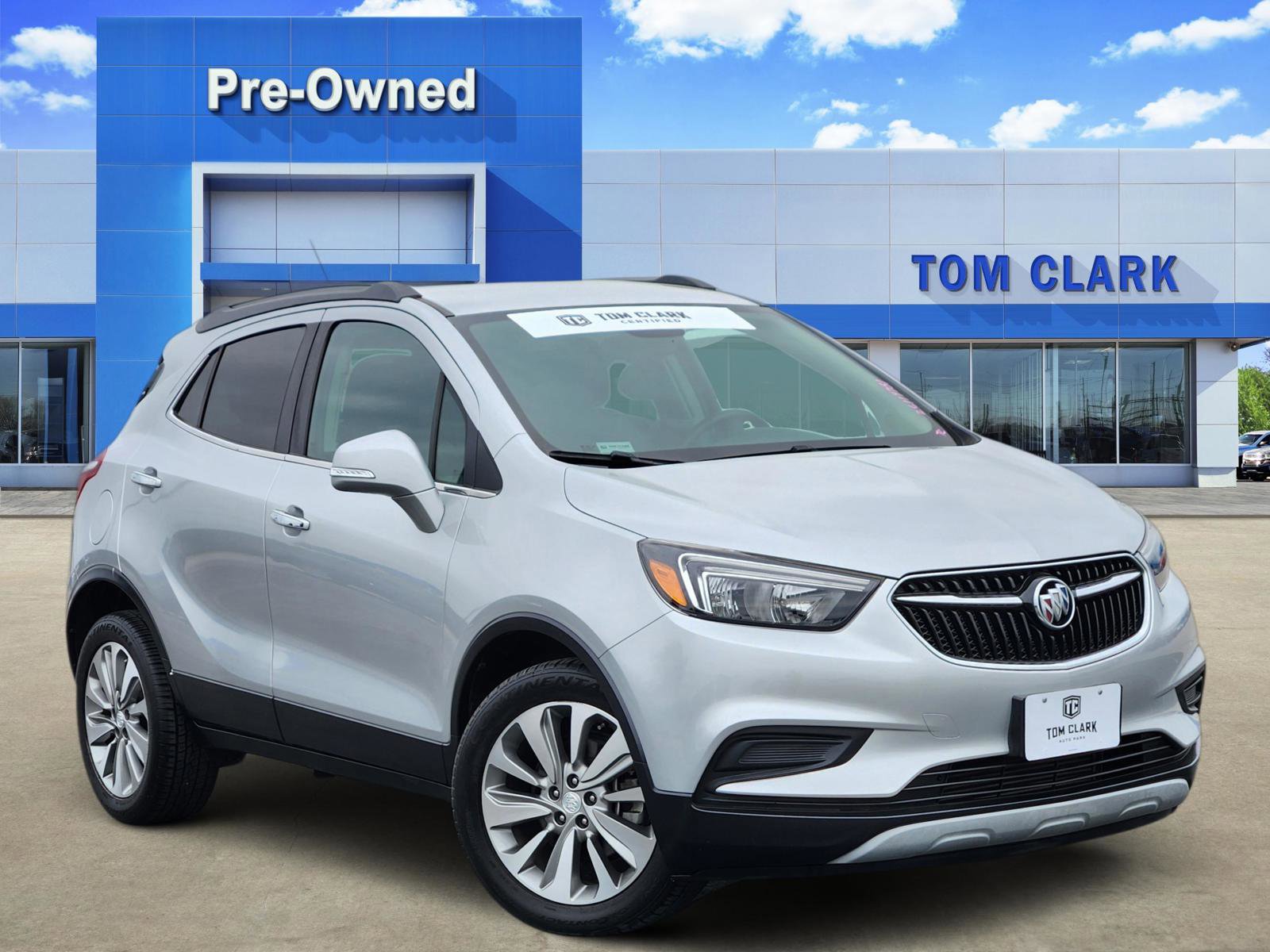 Used 2017 Buick Encore Preferred image 1