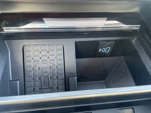 Used 2024 Ford F350 King Ranch w/ Chrome Package image 31